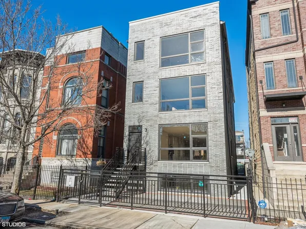 2238 W Warren Blvd #2, Chicago, IL 60612