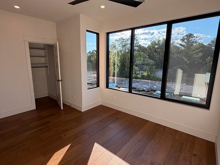 839 Vera Valley Way — Photo 16