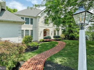 3360 Saint Johns Ct, York, PA 17406