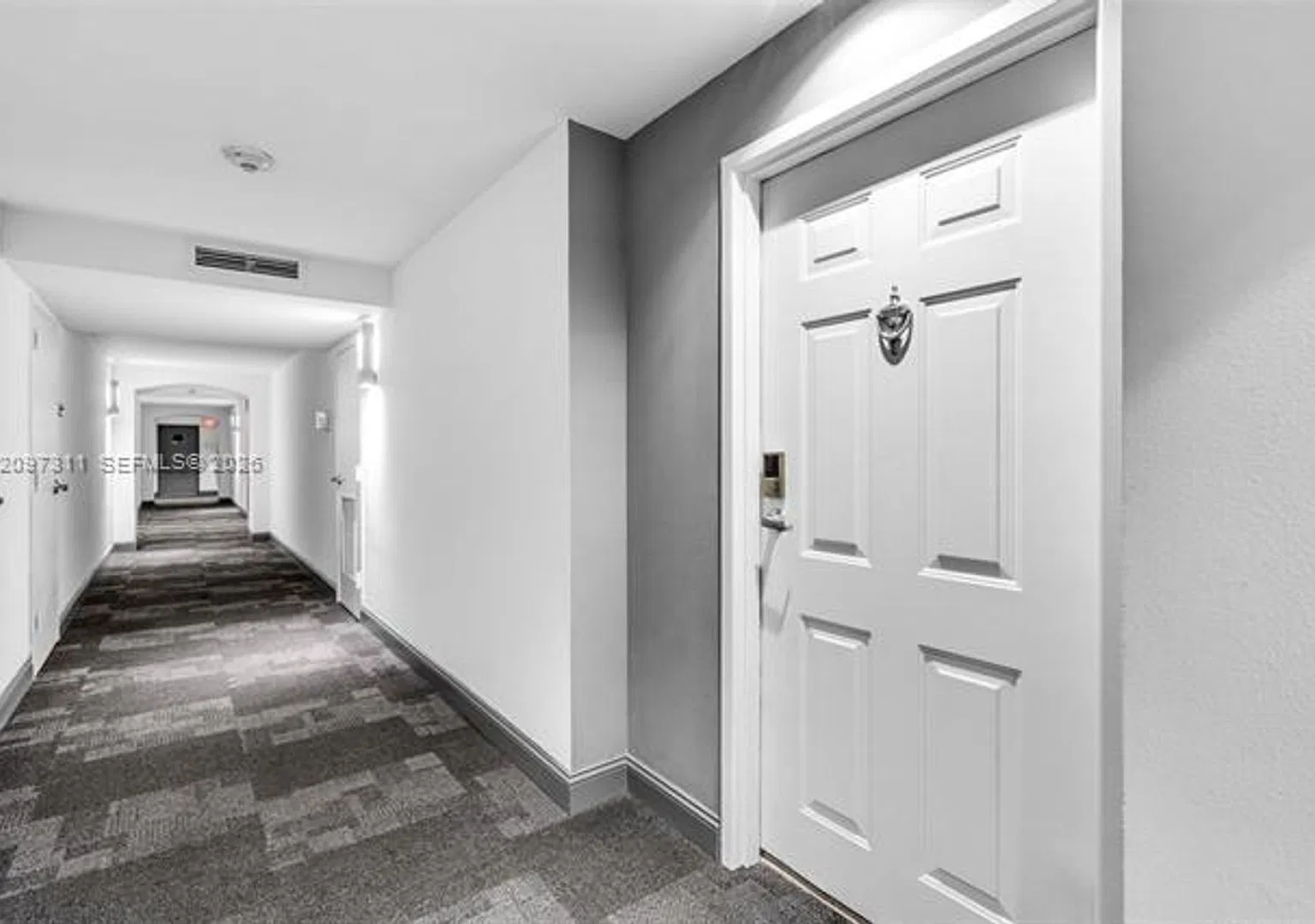 1155 Brickell Bay Dr cu-2007, Miami, FL 33131 — Photo 3