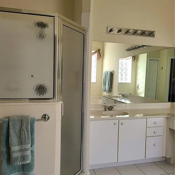 745 Crossfield Cir — Photo 17