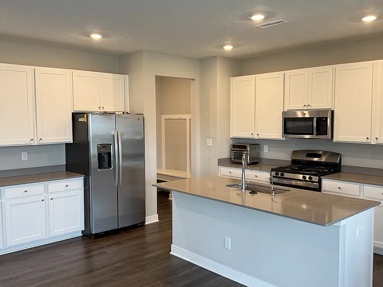 17132 Seaboard Pl — Photo 4