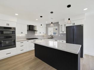 Crest, San Diego, CA 92130