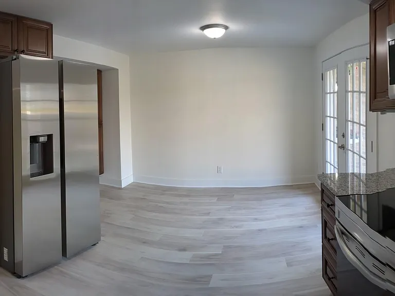 3005 Thames Ln — Photo 5