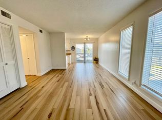 6824 W Par Ln #4, Wichita, KS 67212