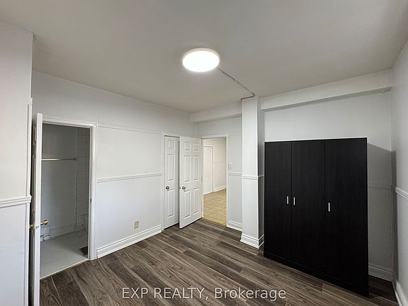 5th image of 17 Loyer St