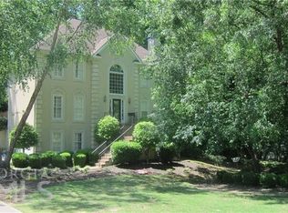 458 Summit Club Dr, Marietta, GA 30068