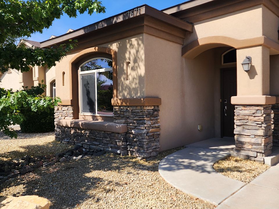 1st image of 7571 Vista De Oeste Pl