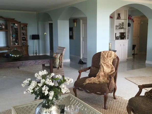 2300 S Riverside Dr W #5-C, Tulsa, OK 74114