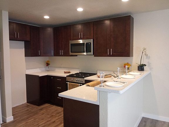 2nd image of 4307 W 142nd St APT 13