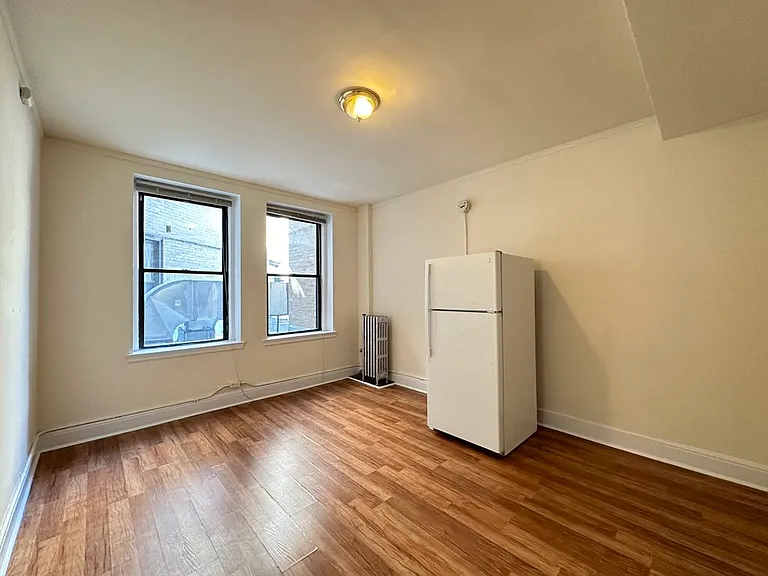3335 W Diversey Ave #801 — Photo 2
