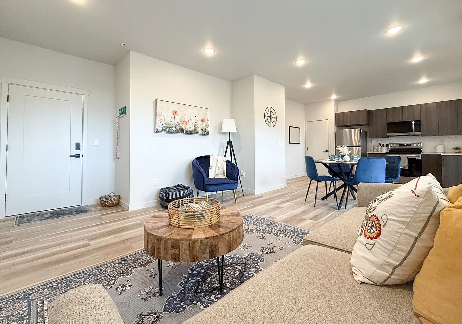Grandridge Meadows Lofts — Photo 4