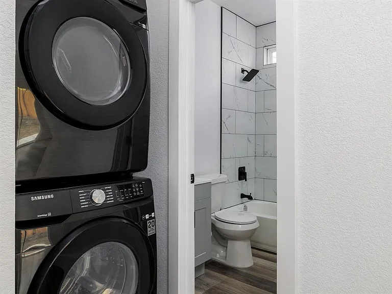 2308 Santa Maria St — Photo 19