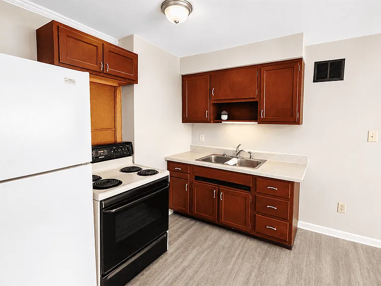 3841 Carroll Ave #3 — Photo 1