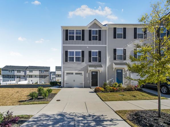 1011 Chevy Park Lndg