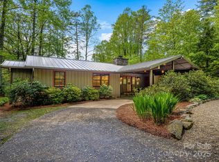 145 Island Point Rd, Lake Toxaway, NC 28747