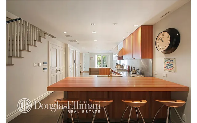 Sold by Douglas Elliman | media 7