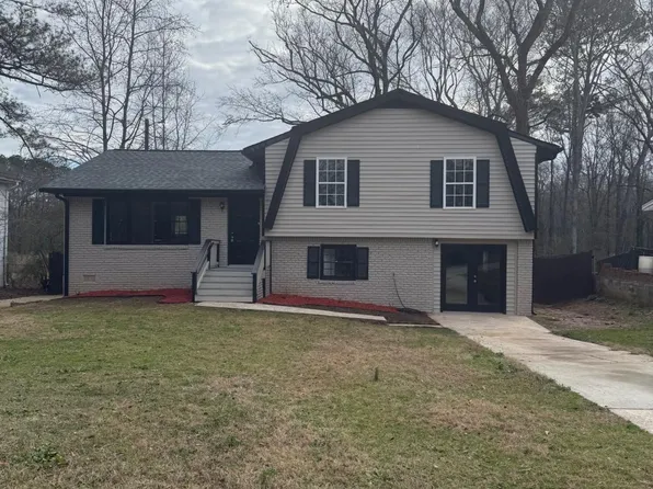 7576 Shadow Wood Dr, Jonesboro, GA 30236