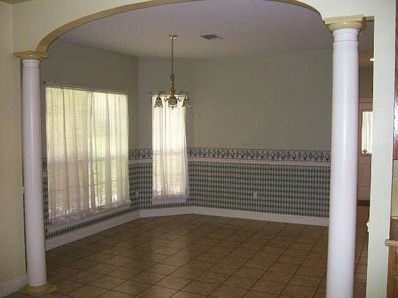 3rd image of 30402 Erin Dr
