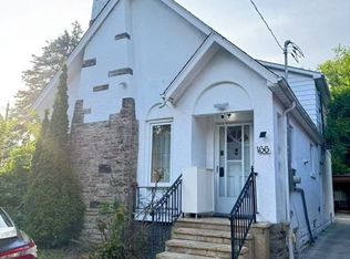 166 Chaplin Cres FLOOR 2, Toronto, ON M5P1B3