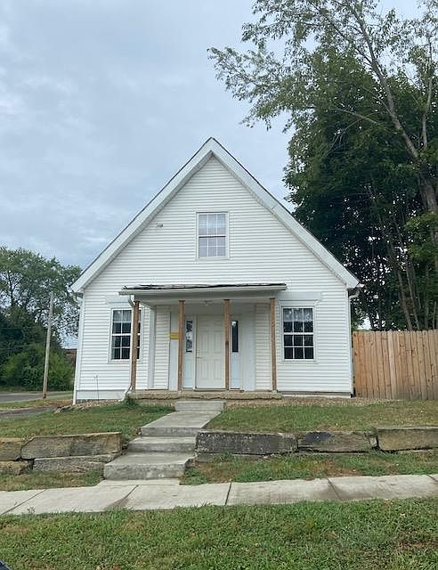 1st image of 309 W Main St
