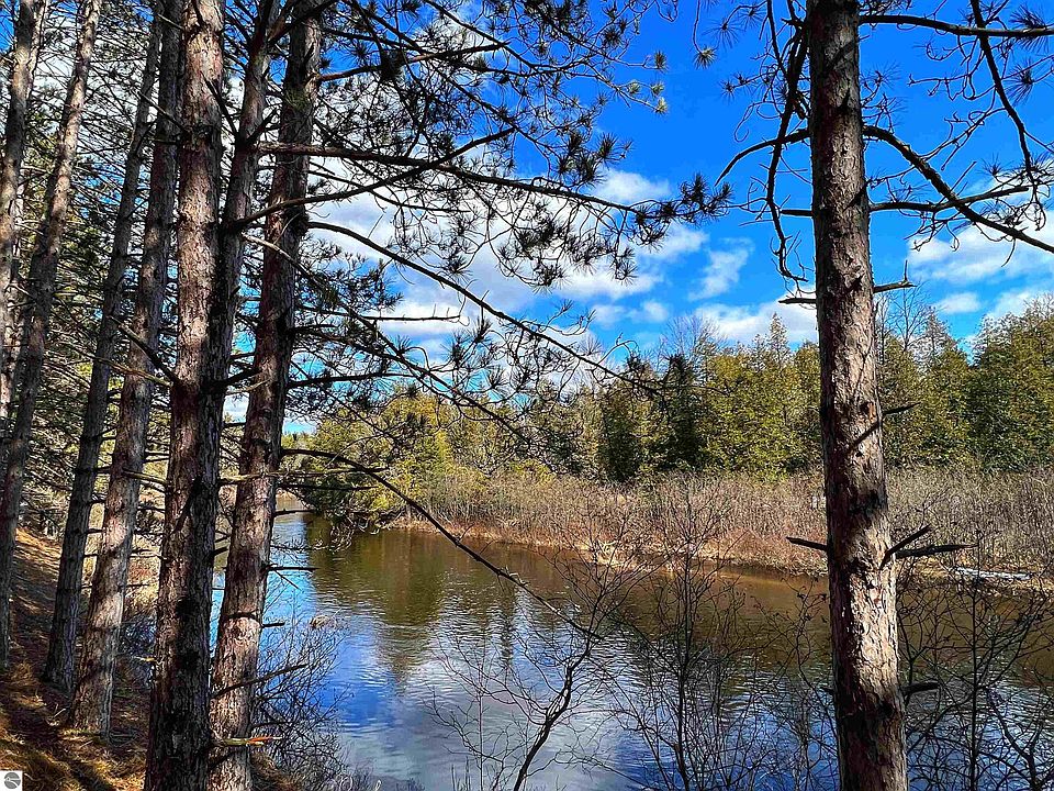 7758 Homestead Trl SE, Fife Lake, MI 49633 Zillow