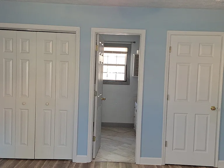 9742 Smalls Dr — Photo 21
