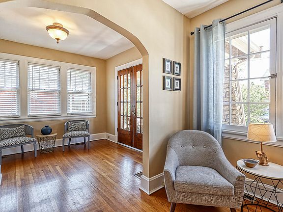 4th image of 838 Alhambra Ct