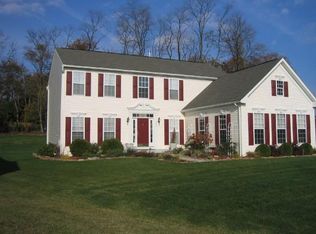 920 Colonial Ct, Coatesville, PA 19320