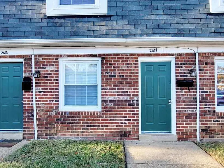2606 Wayside Dr — Photo 1
