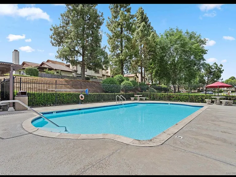 5627 Boot Way — Photo 2