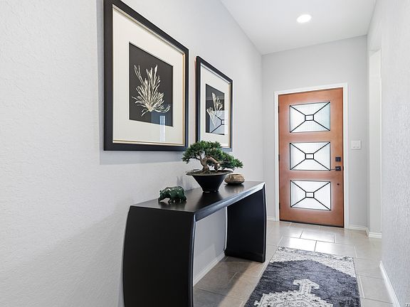 3rd image of 10616 Hibiscus Cove