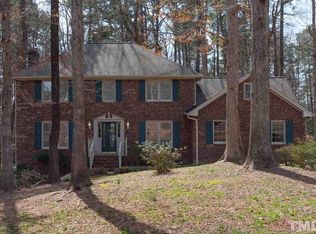 8417 Two Courts Dr, Raleigh, NC 27613