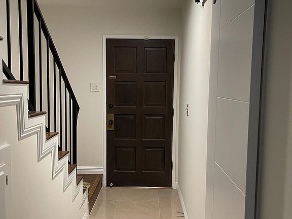 3rd image of 1805 S Barrington Ave APT 9