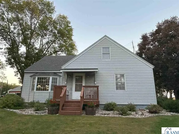 61214 227th St, Madison Lake, MN 56063