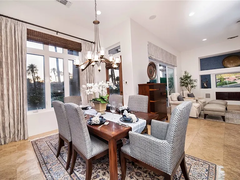 56705 Village Dr — Photo 32