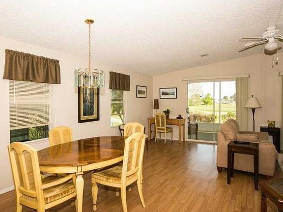 5th image of 1011 Royal Palm Dr