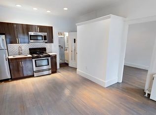 225 Newbury St APT 2F, Boston, MA 02116
