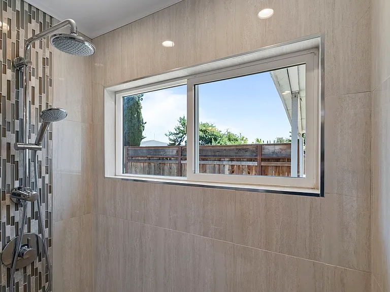 3438 Fife Way — Photo 22