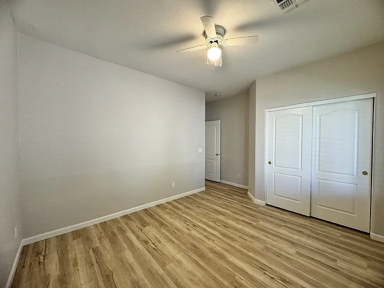 495 N Bluejay Dr — Photo 6