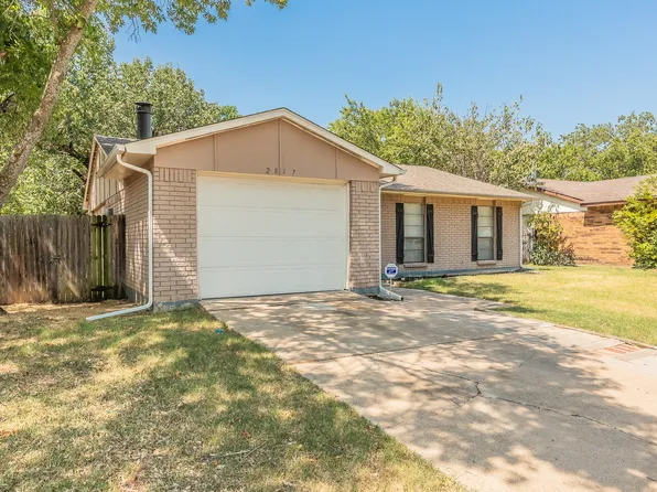 2817 Eddie Pl, Fort Worth, TX 76140