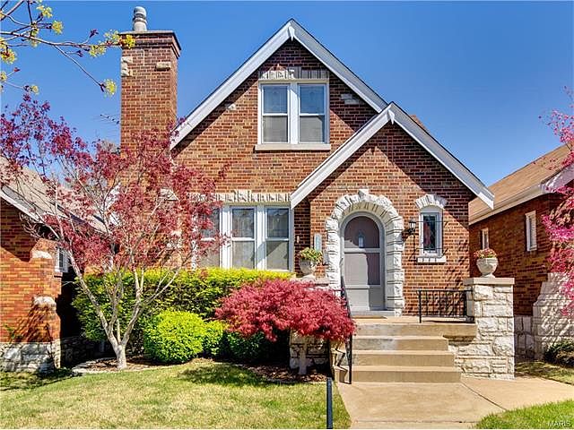 1st image of 5439 Walsh St
