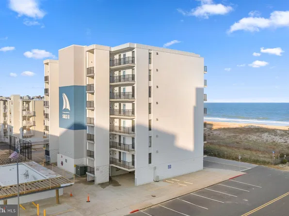 2 133rd St Unit 502, Ocean City, MD 21842