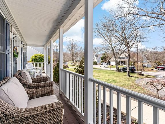 3rd image of 21 River View Rd