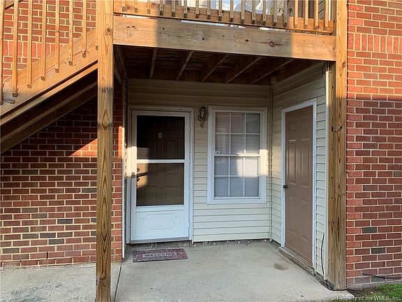 3rd image of 206 Quarter Trl APT F