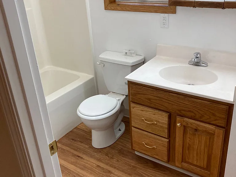 414 S 4th St #101 — Photo 16