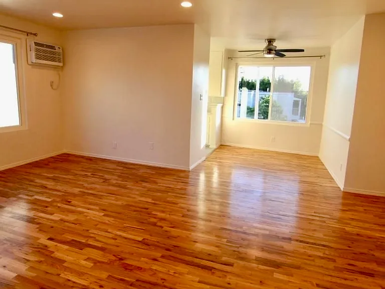8707 Pickford St #10 — Photo 6