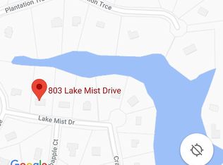 803 Lake Mist Dr, Woodstock, GA 30188