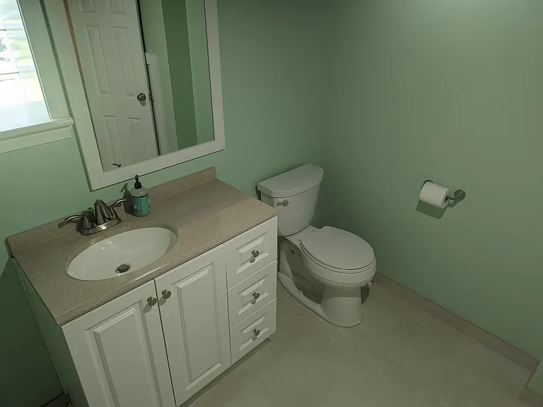 612 Louis Ave — Photo 8