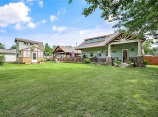 405 NW 5th St, Bentonville, AR 72712